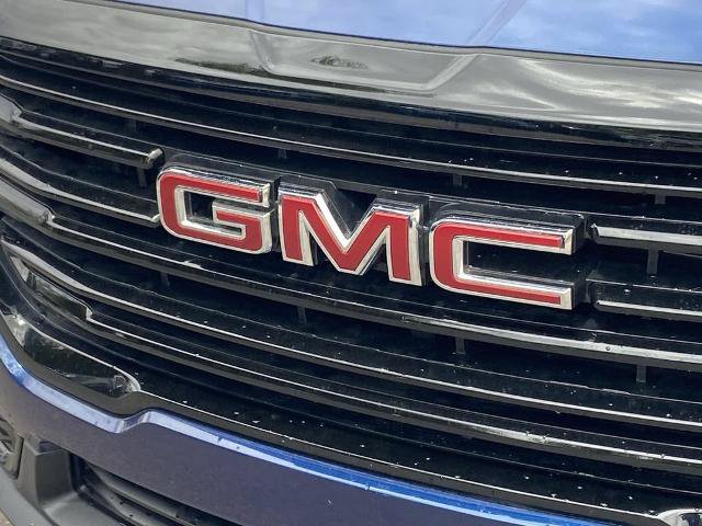 Used 2023 GMC Terrain SLE w/ Driver Convenience Package FWD image 26