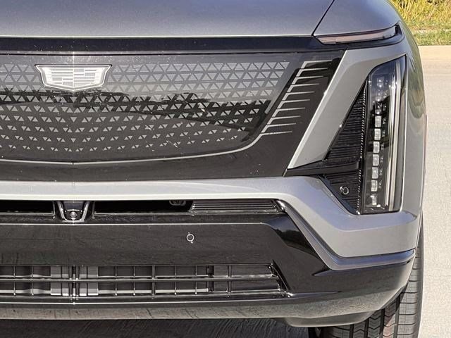 New 2027 Cadillac Vistiq Luxury AWD/4WD image 8