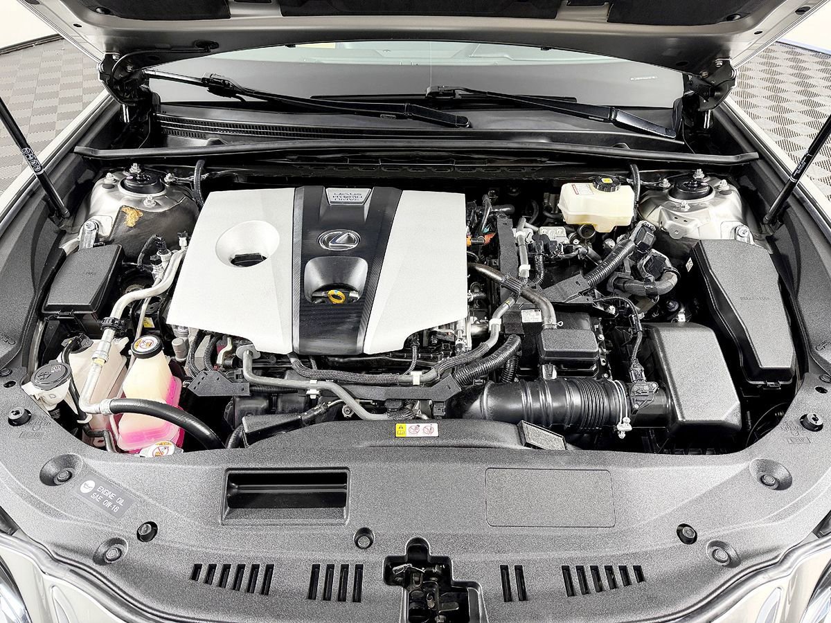 Used 2019 Lexus ES 300h w/ Premium Package FWD image 22