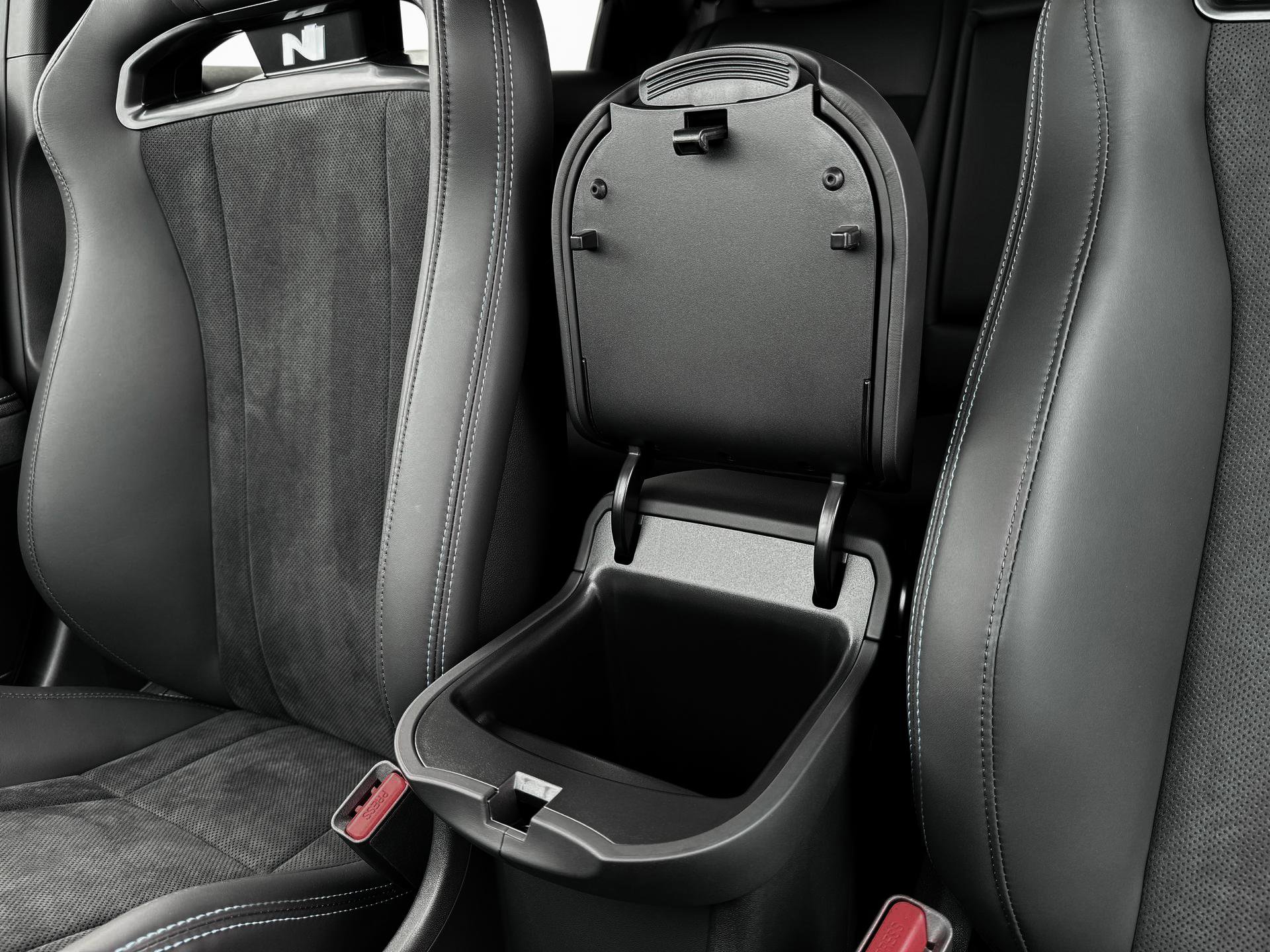 New 2025 Hyundai Ioniq 5 N image 18