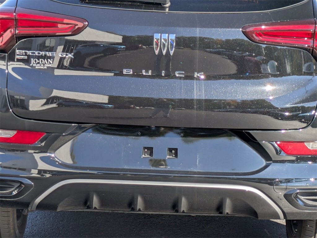 New 2025 Buick Encore GX Sport Touring image 24