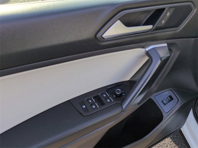 Certified 2021 Volkswagen Tiguan SEL image 11