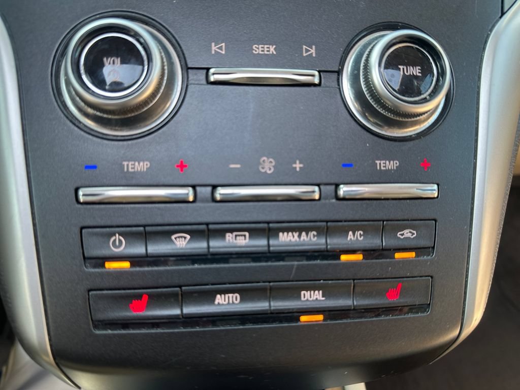 Used 2017 Lincoln MKC Select FWD image 25