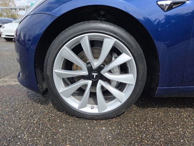 Used 2018 Tesla Model 3 Long Range RWD image 23