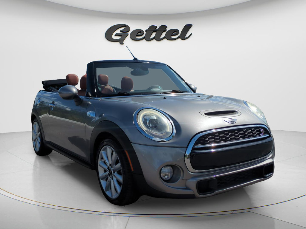Used 2017 MINI Cooper S FWD image 2