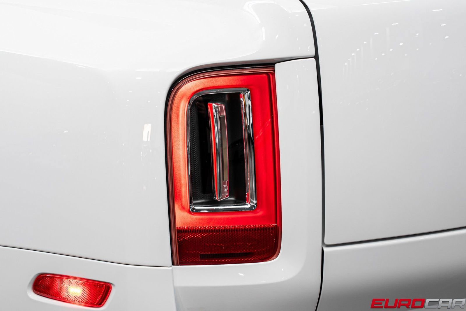 Used 2020 Rolls-Royce Cullinan image 17