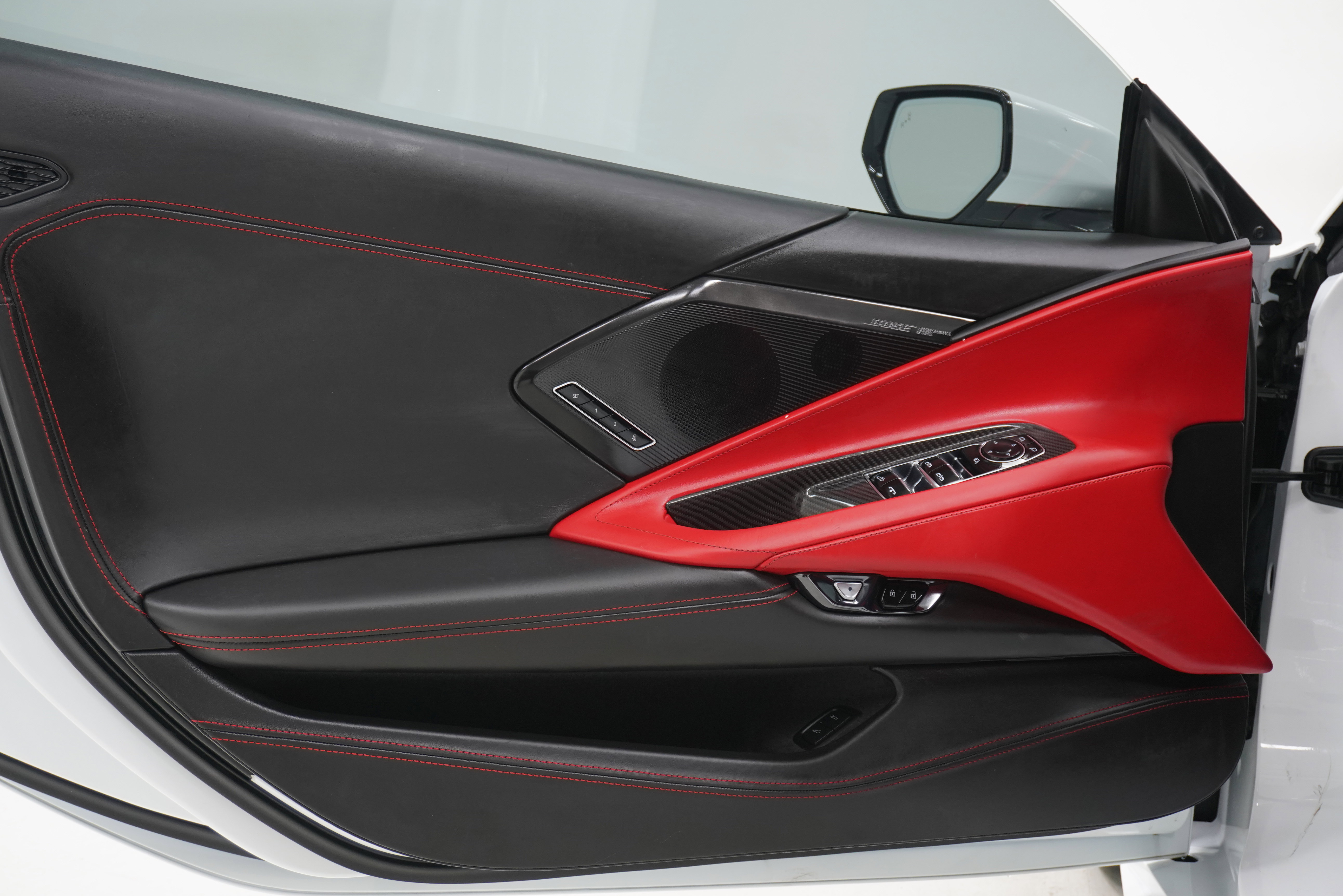 Used 2023 Chevrolet Corvette Stingray Premium Conv w/ Z51 Performance Package image 12