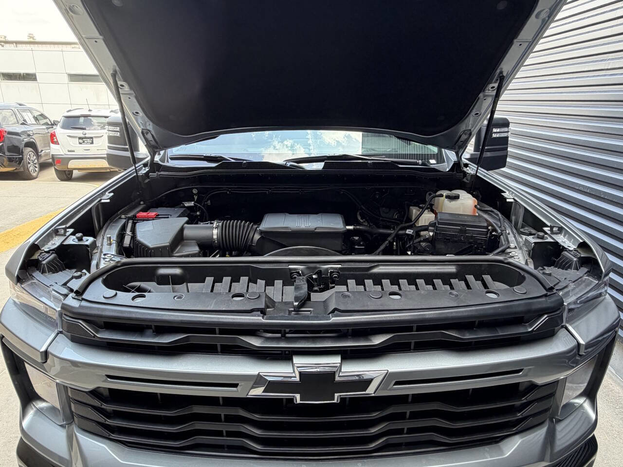 Used 2026 Chevrolet Silverado 2500 Custom w/ Custom Value Package AWD/4WD image 30
