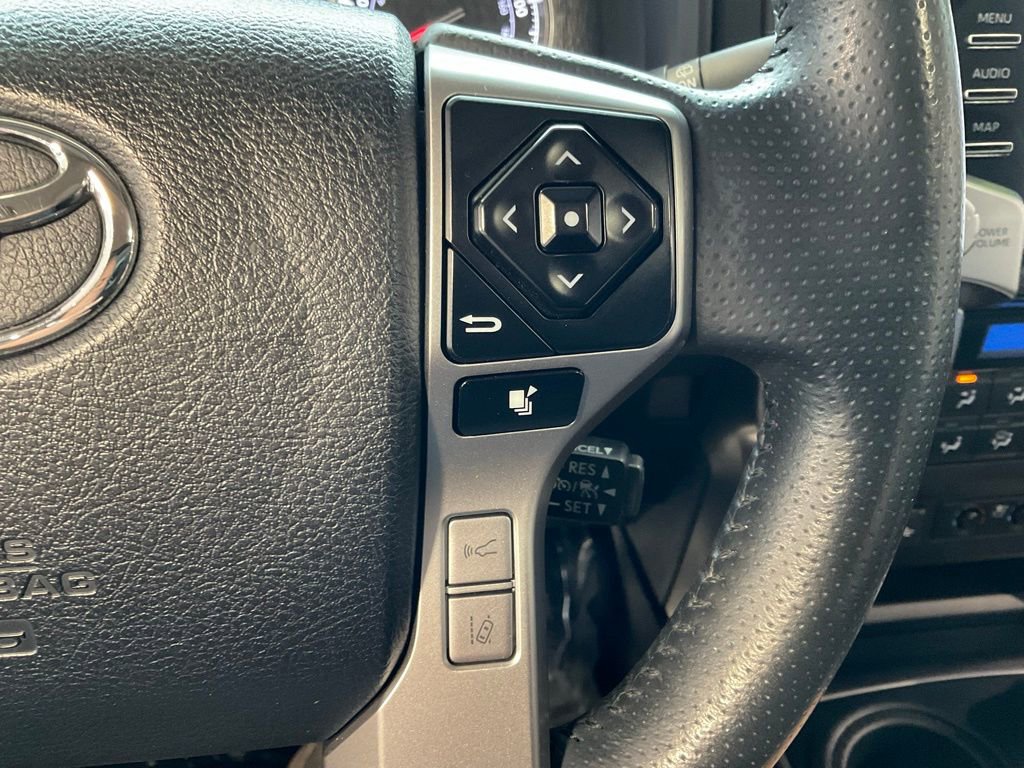 Certified 2022 Toyota 4Runner Limited AWD/4WD image 12