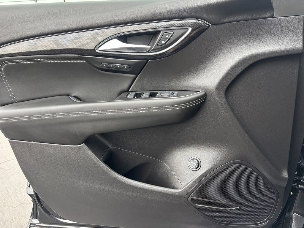 Certified 2023 Buick Envision Essence w/ Sport Touring Package image 26