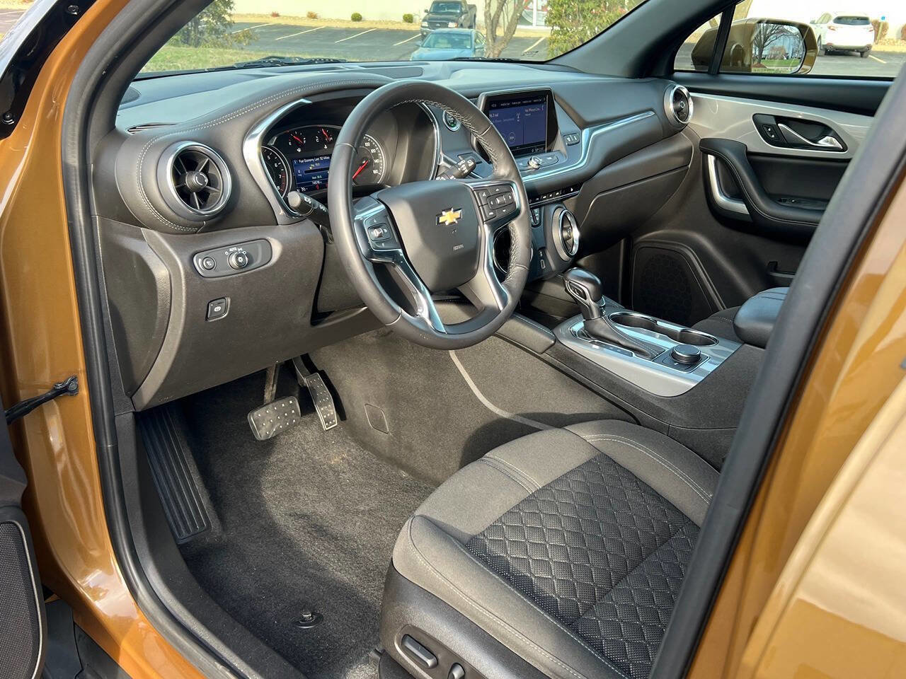 Used 2019 Chevrolet Blazer LT image 21