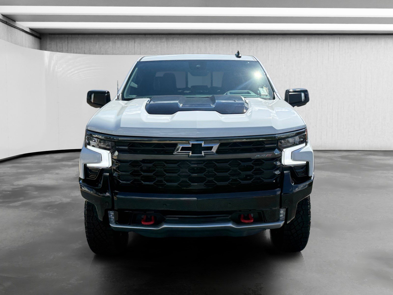 Used 2026 Chevrolet Silverado 1500 ZR2 AWD/4WD image 2
