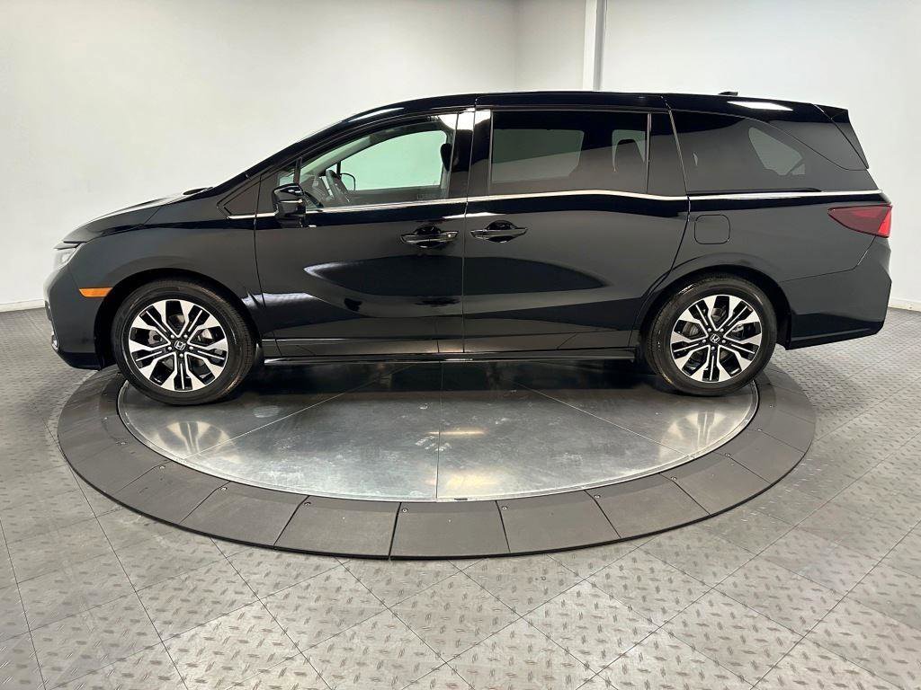 New 2026 Honda Odyssey Elite image 5