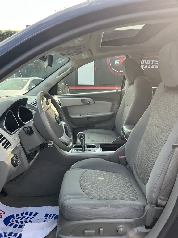 Used 2010 Chevrolet Traverse LT w/ Personal Connectivity Package AWD/4WD image 12