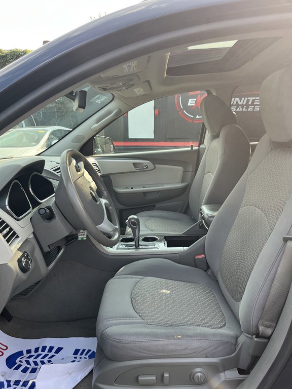 Used 2010 Chevrolet Traverse LT w/ Personal Connectivity Package AWD/4WD image 12