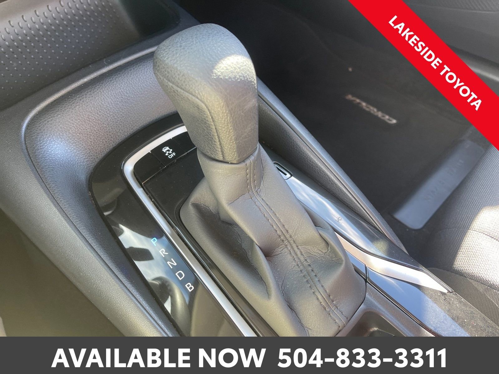 Used 2021 Toyota Corolla LE image 31