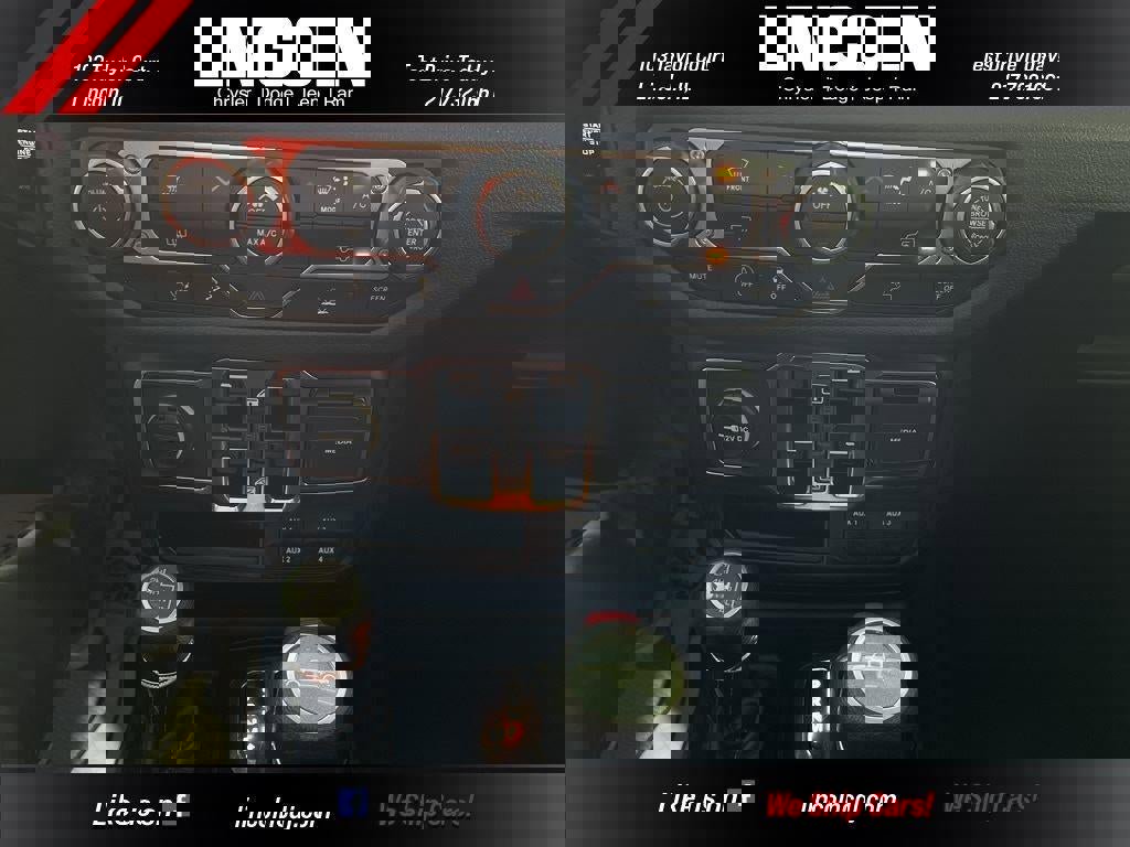 New 2025 Jeep Gladiator Sport image 22