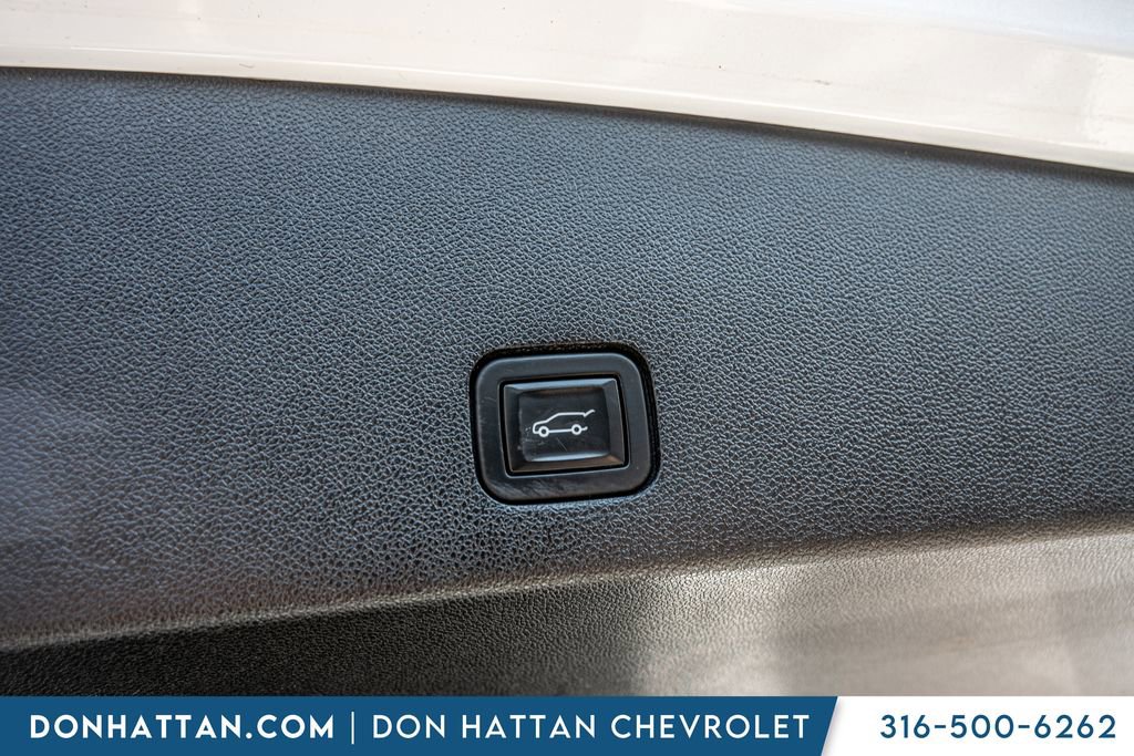 Used 2021 Cadillac XT6 Premium Luxury w/ LPO, Floor Liner Package AWD/4WD image 31