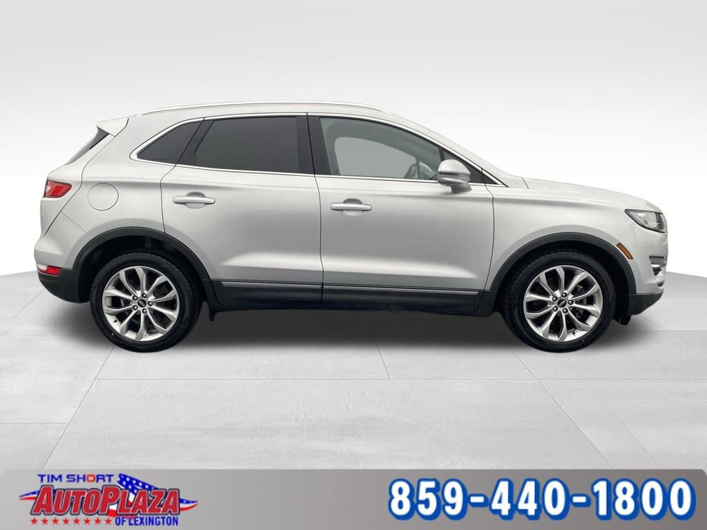 Used 2019 Lincoln MKC Select w/ Select Plus Package image 4