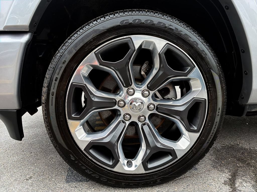 Used 2020 RAM 1500 Limited AWD/4WD image 16