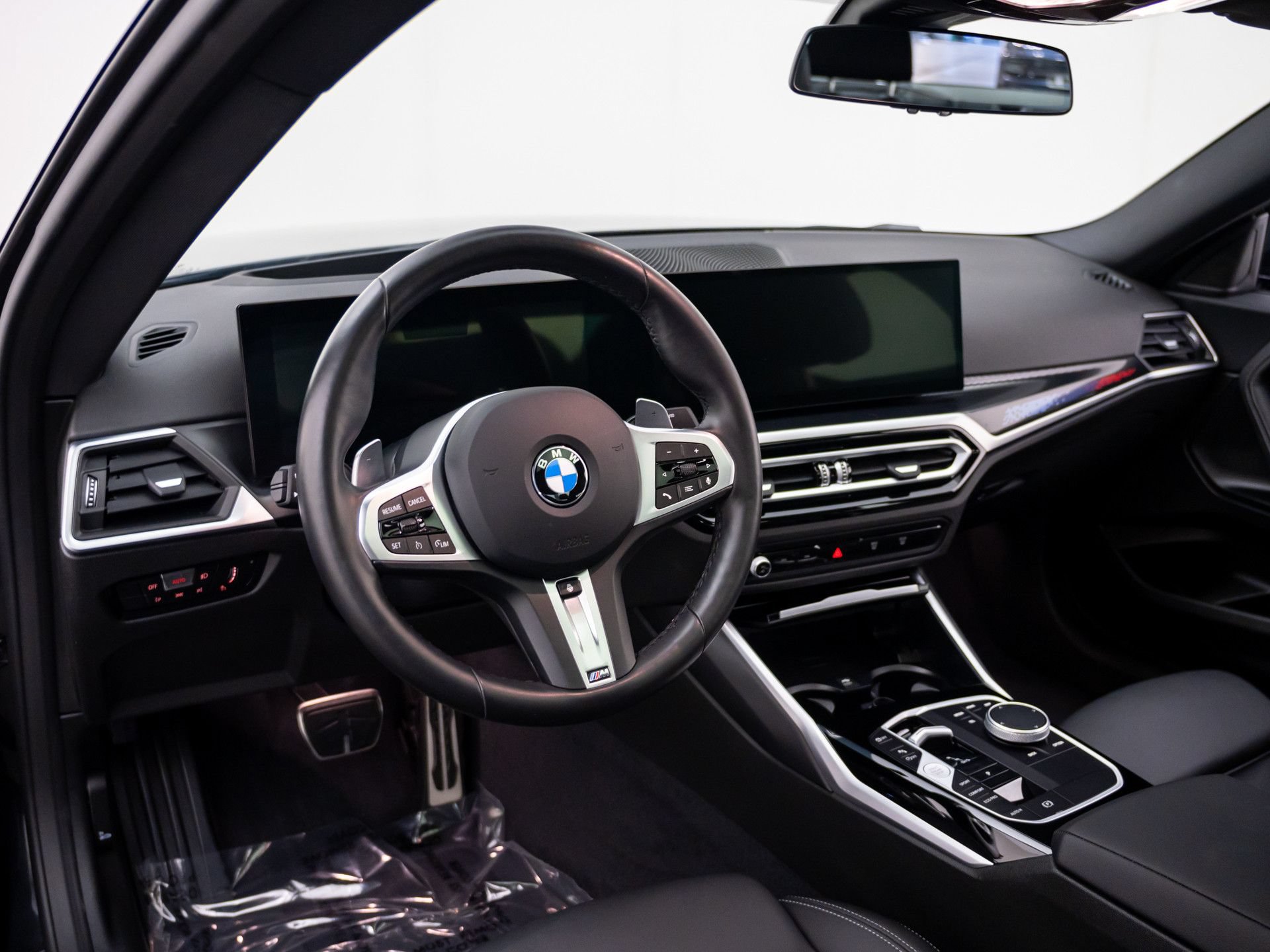 Used 2024 BMW 230i xDrive Coupe w/ Premium Package AWD/4WD image 10