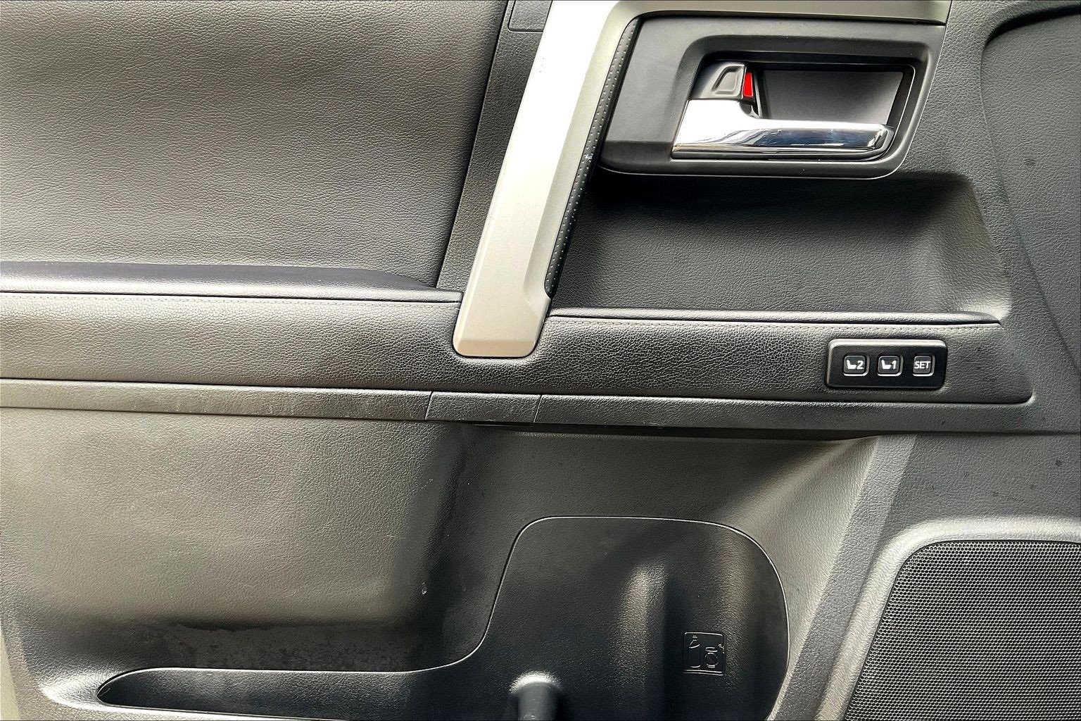 Used 2022 Toyota 4Runner Limited image 15