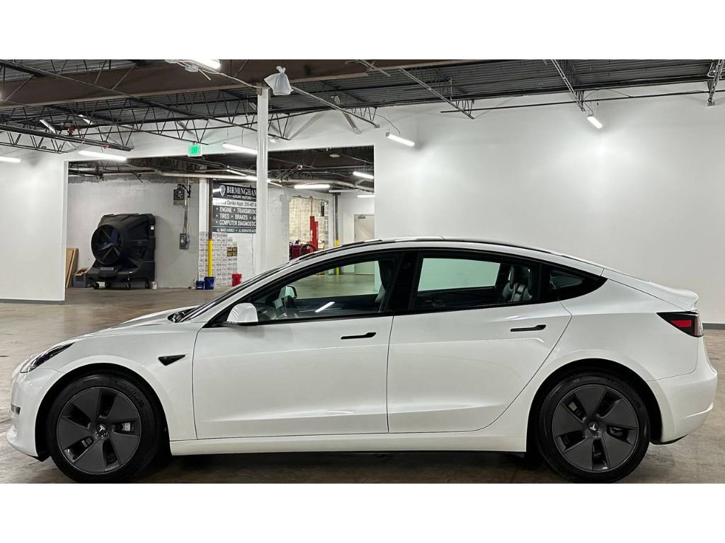 Used 2023 Tesla Model 3 Standard Range RWD image 8