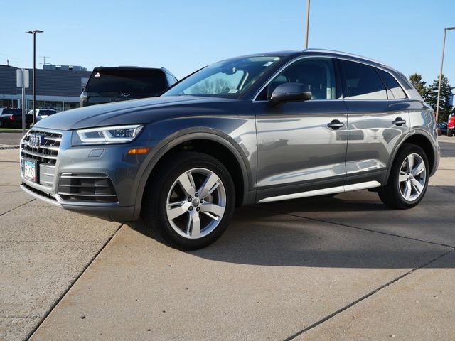 Used 2018 Audi Q5 2.0T Premium Plus w/ Premium Plus Package AWD/4WD image 3