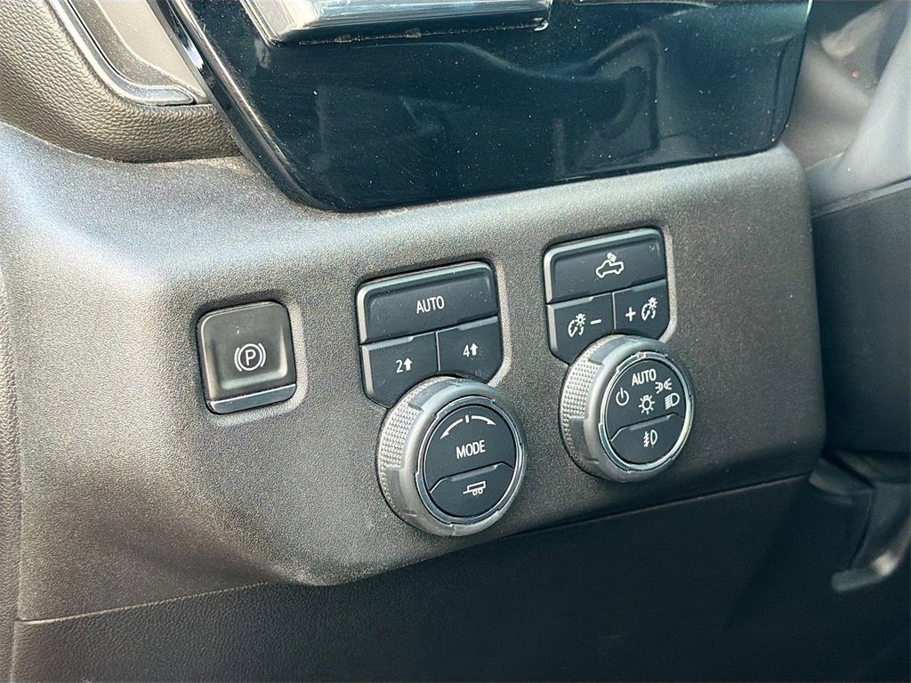 Used 2024 Chevrolet Silverado 1500 RST w/ Convenience Package II image 10