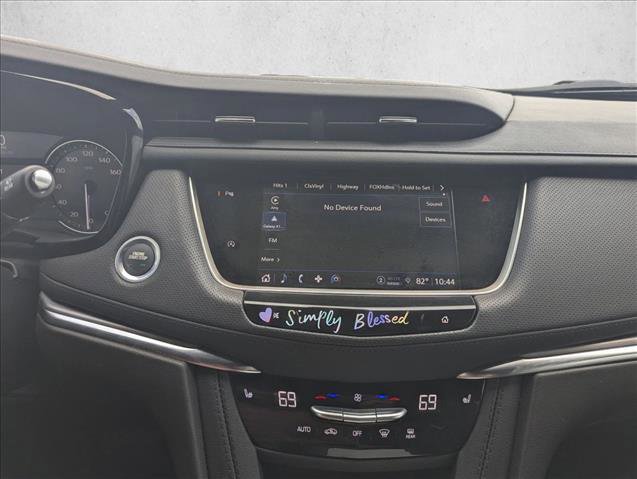 Used 2024 Cadillac XT5 Luxury FWD image 11