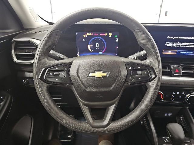 Used 2024 Chevrolet TrailBlazer LT w/ Driver Confidence Package image 18