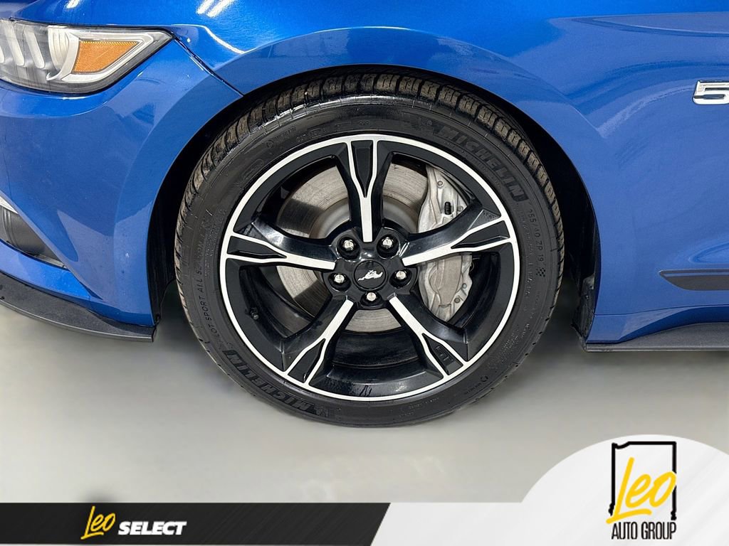 Used 2017 Ford Mustang GT Premium w/ Equipment Group 401A image 30