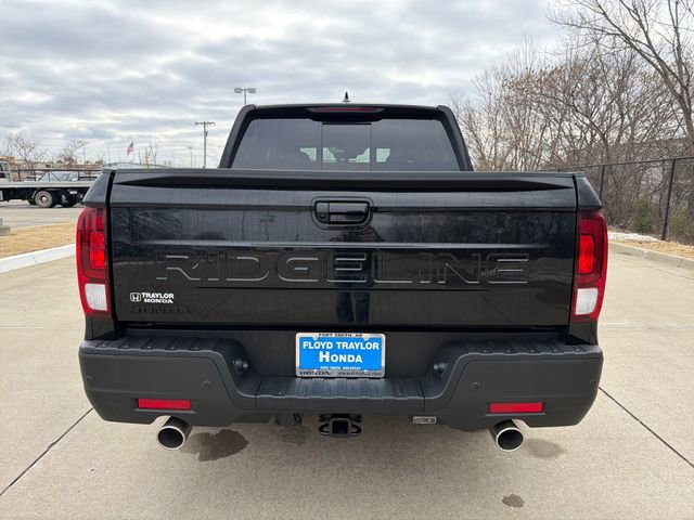 New 2026 Honda Ridgeline Black Edition image 4