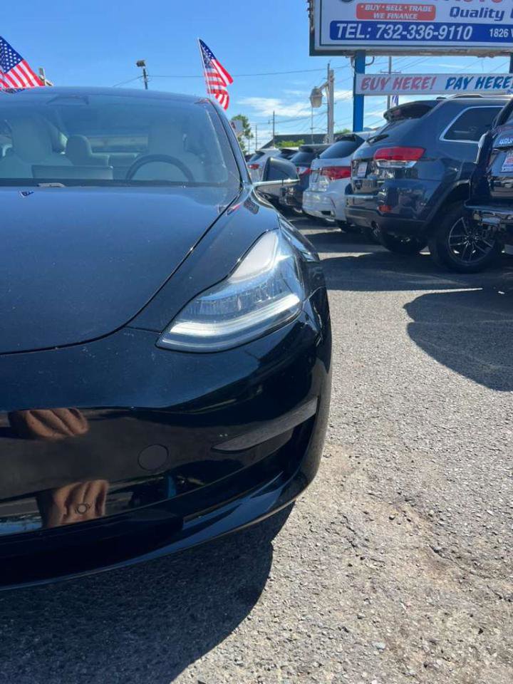 Used 2019 Tesla Model 3 Standard Range Plus RWD image 4