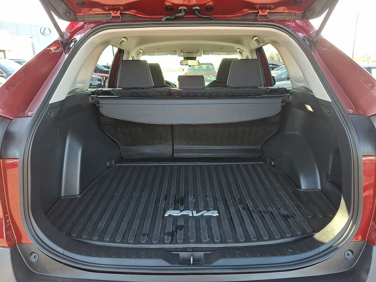 Used 2023 Toyota RAV4 LE image 26