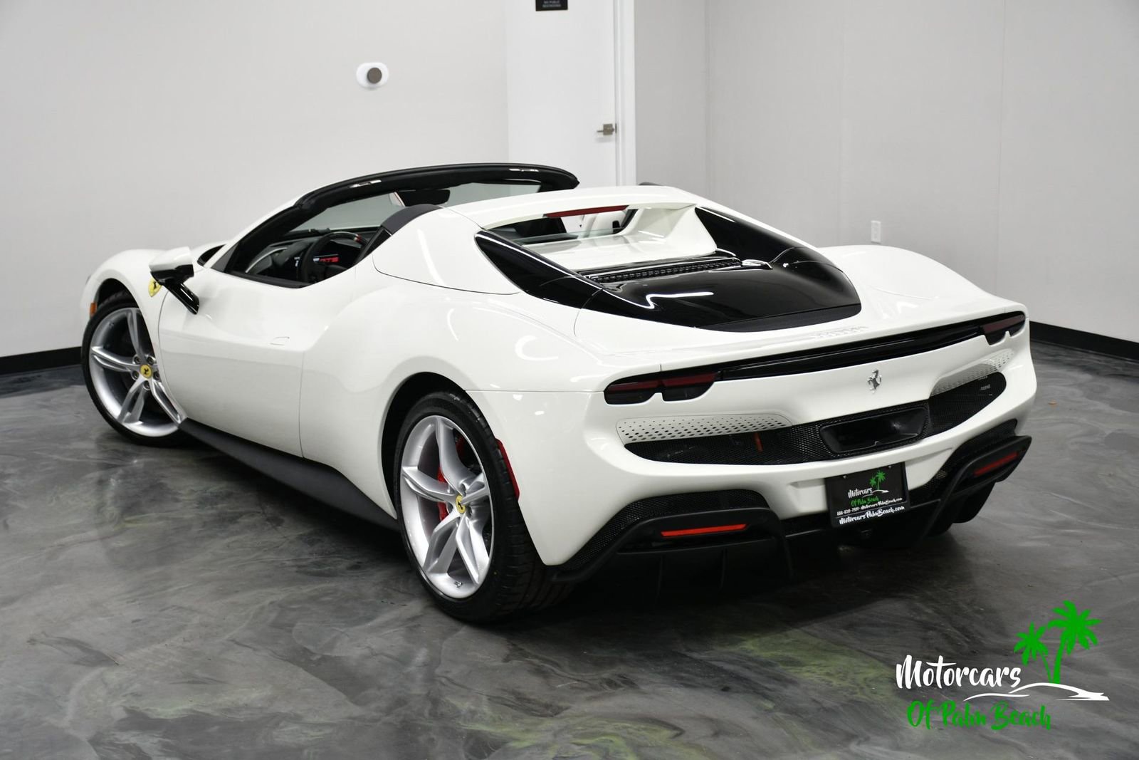 Used 2026 Ferrari 296 GTS RWD image 5