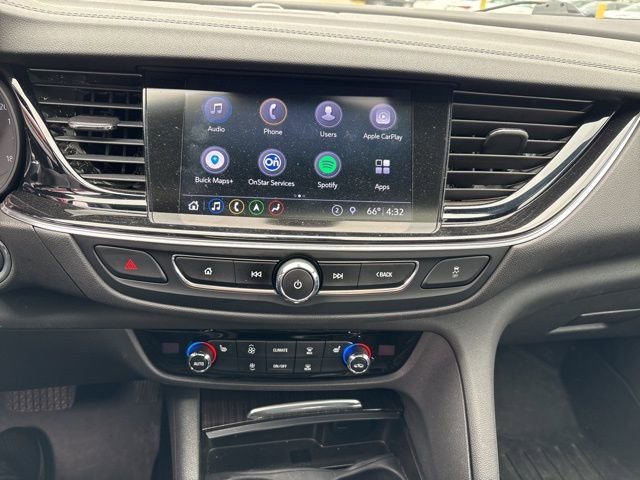 Used 2020 Buick Regal Avenir w/ Driver Confidence Package II FWD image 23