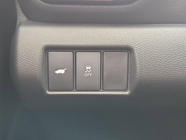 Used 2023 Honda Pilot Touring image 18