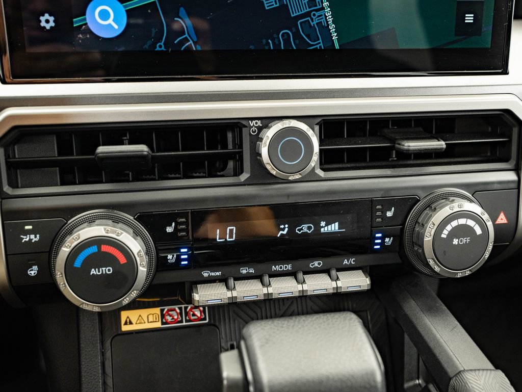 Used 2025 Toyota 4Runner TRD Off-Road Premium w/ Tow Technology Package AWD/4WD image 37