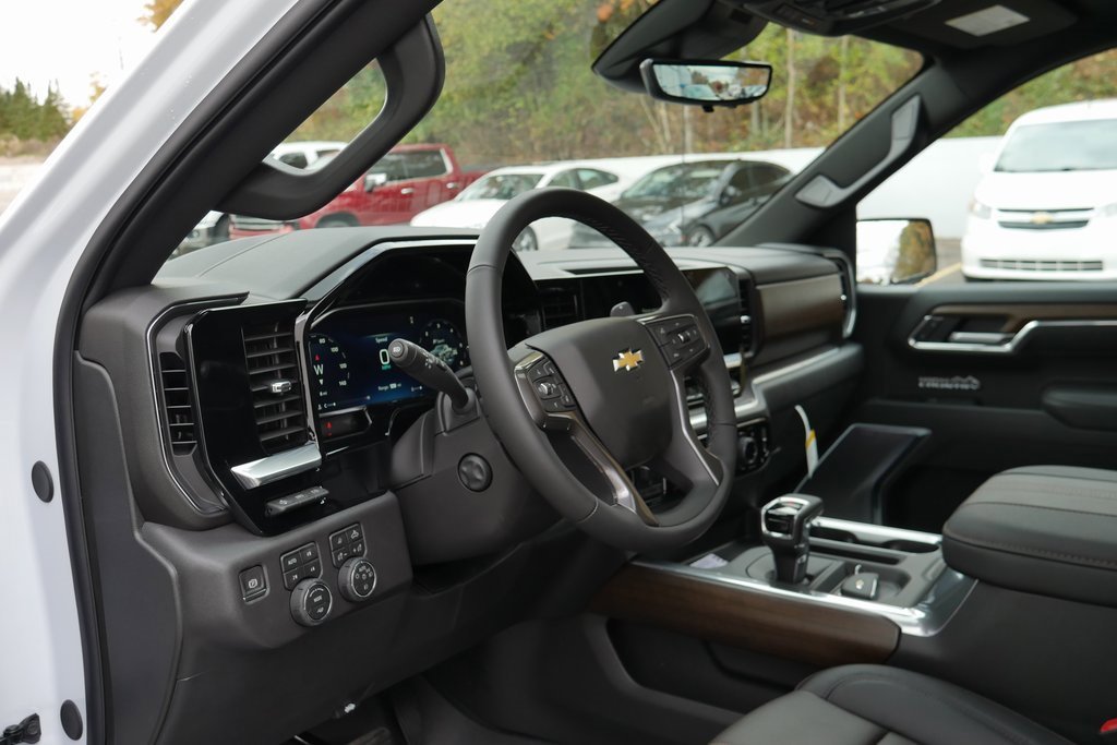 New 2026 Chevrolet Silverado 1500 High Country w/ Technology Package image 10