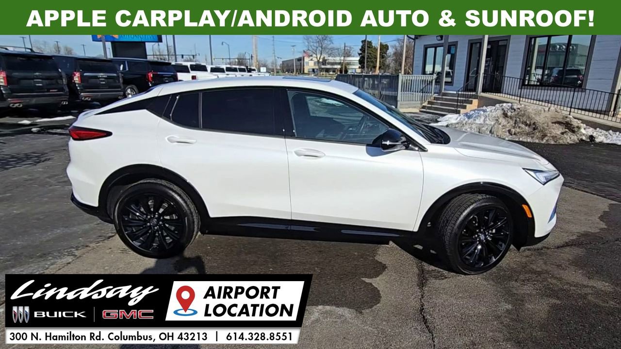 Used 2024 Buick Envista Sport Touring w/ Experience Buick Package image 9