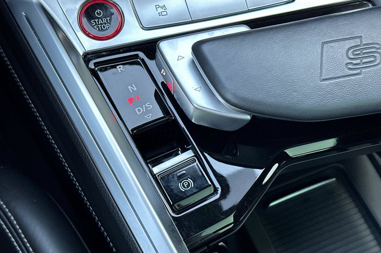 Used 2023 Audi e-tron S Premium Plus w/ Black Optic Package image 22