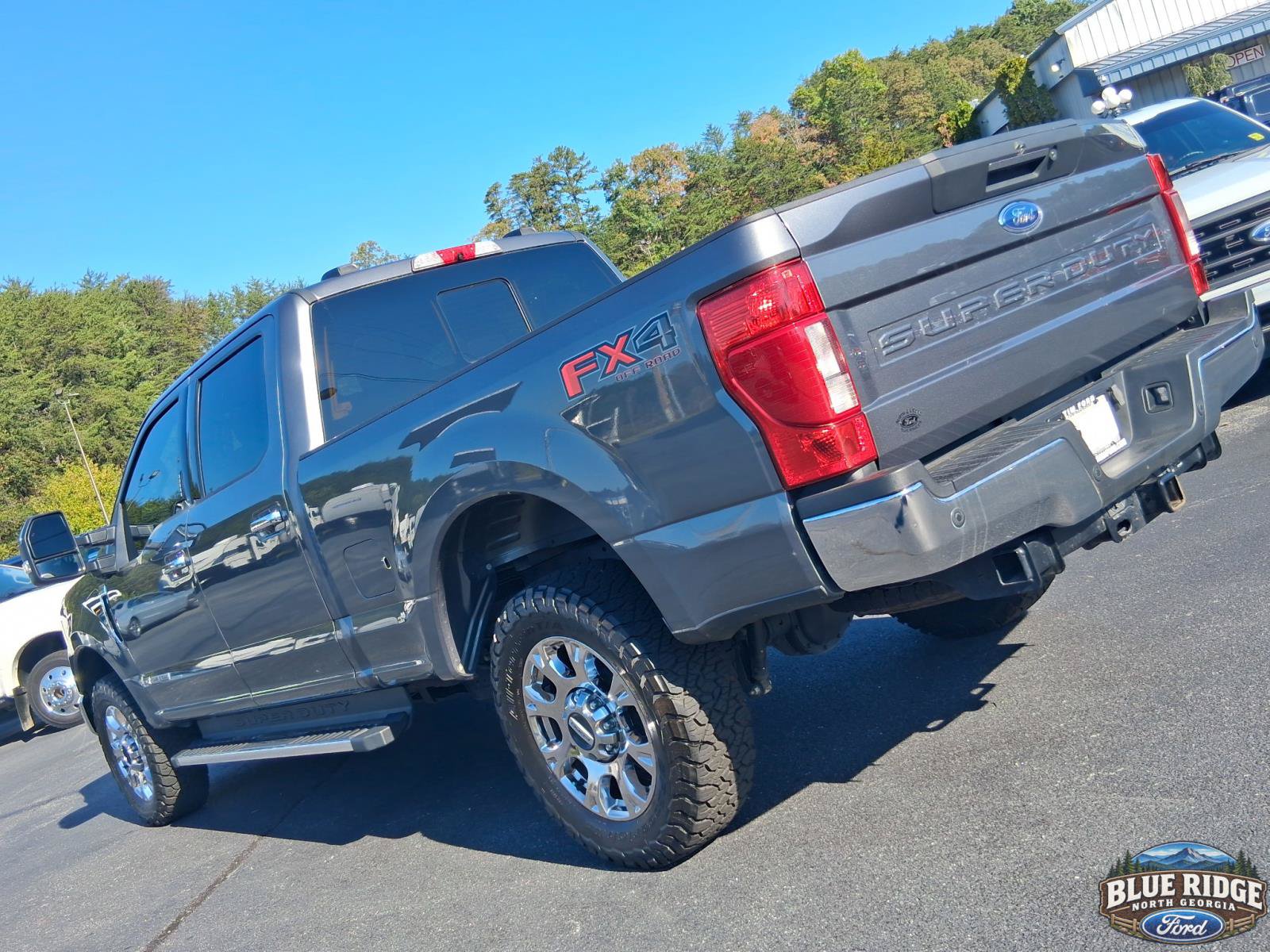 Used 2022 Ford F250 Lariat w/ Lariat Ultimate Package AWD/4WD image 28