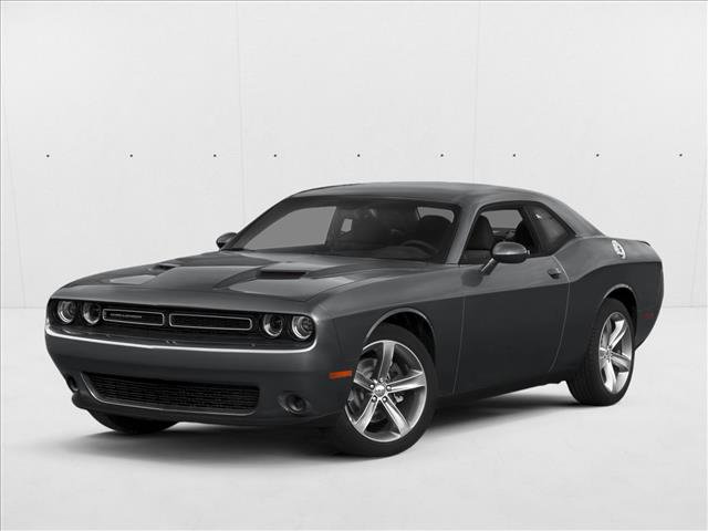 Used 2015 Dodge Challenger SXT image 1