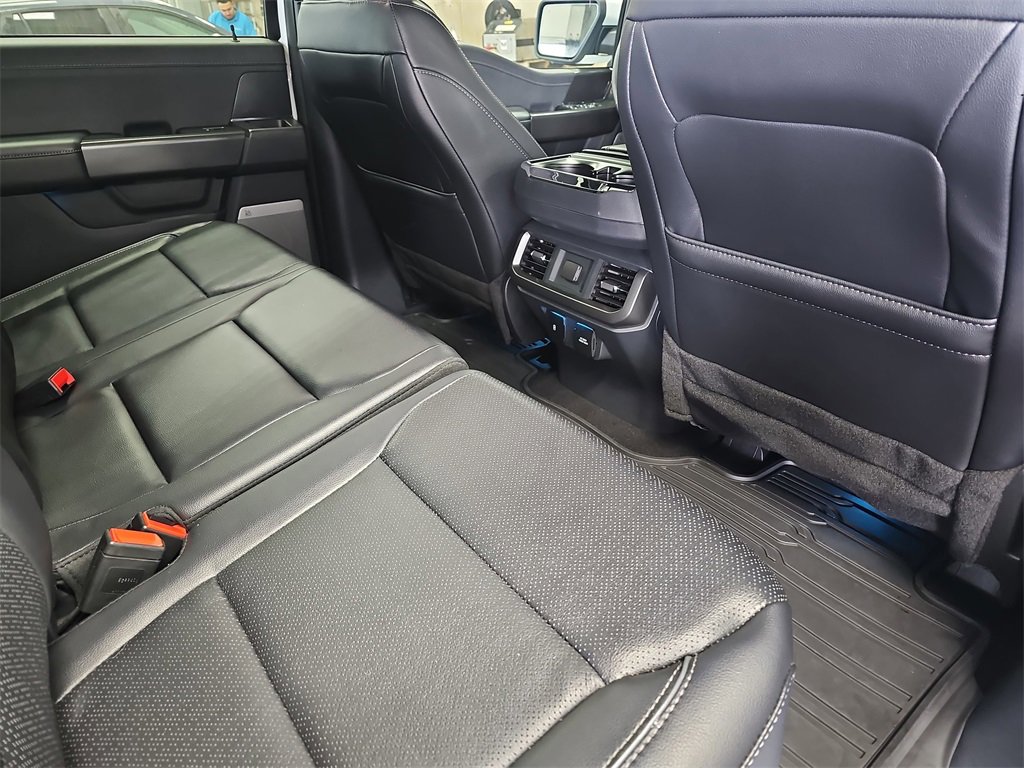 Used 2024 Ford F150 Lariat w/ FX4 Off-Road Package image 11