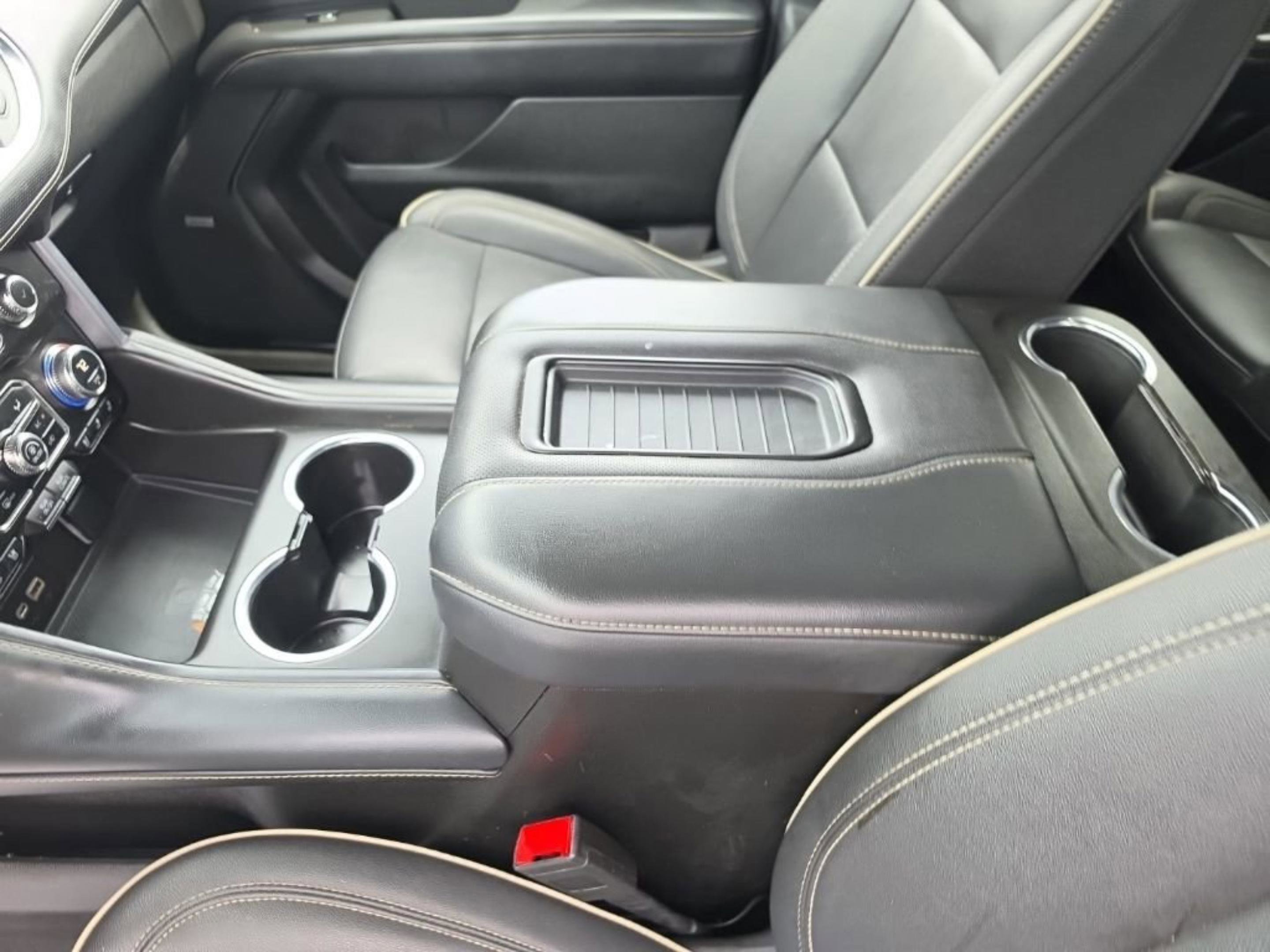 Used 2023 GMC Yukon SLT w/ SLT Premium Package RWD image 25