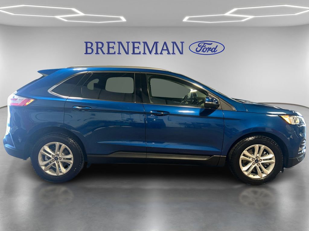 Certified 2020 Ford Edge SEL w/ Cold Weather Package AWD/4WD image 4