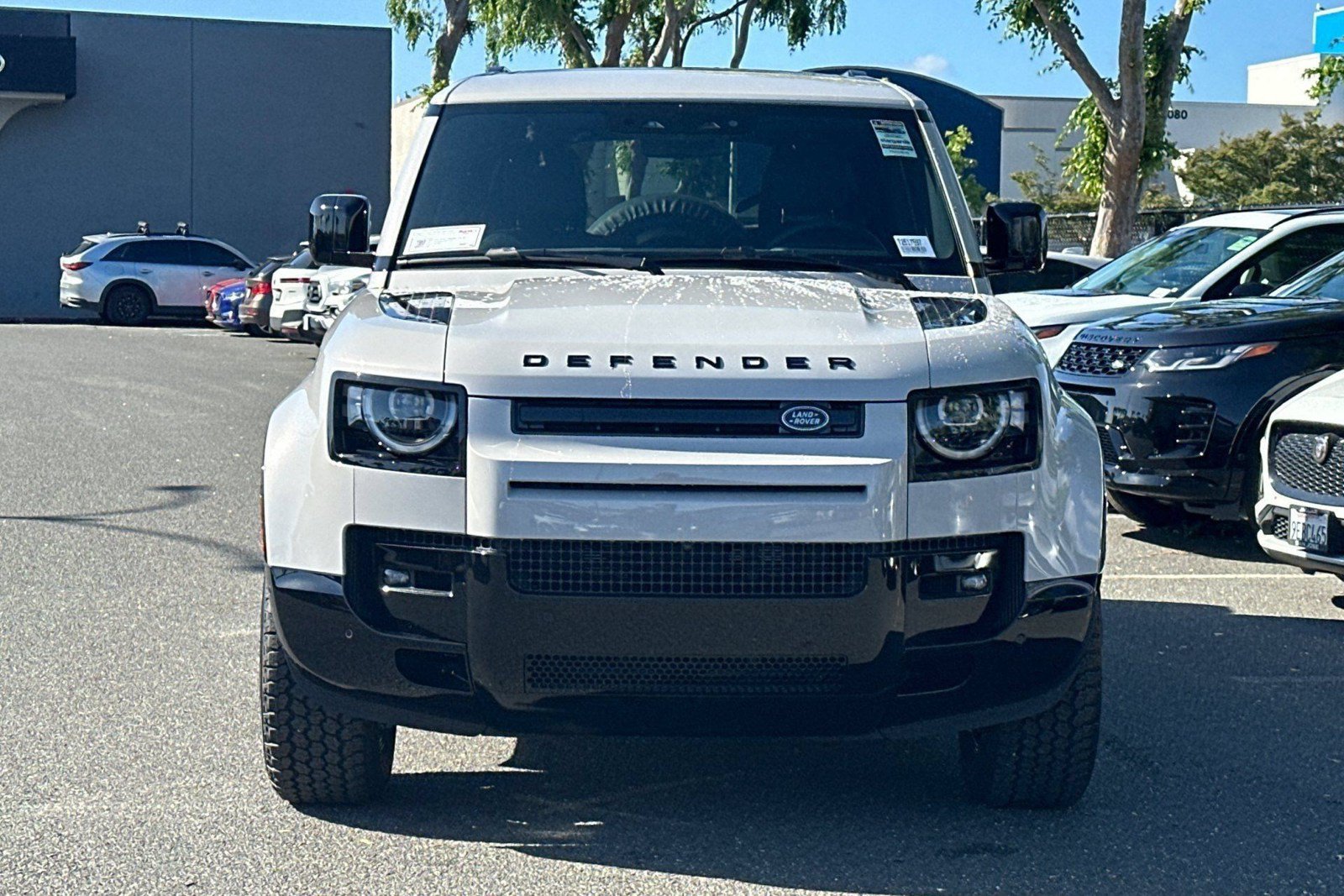 New 2026 Land Rover Defender 130 X-Dynamic SE AWD/4WD image 6