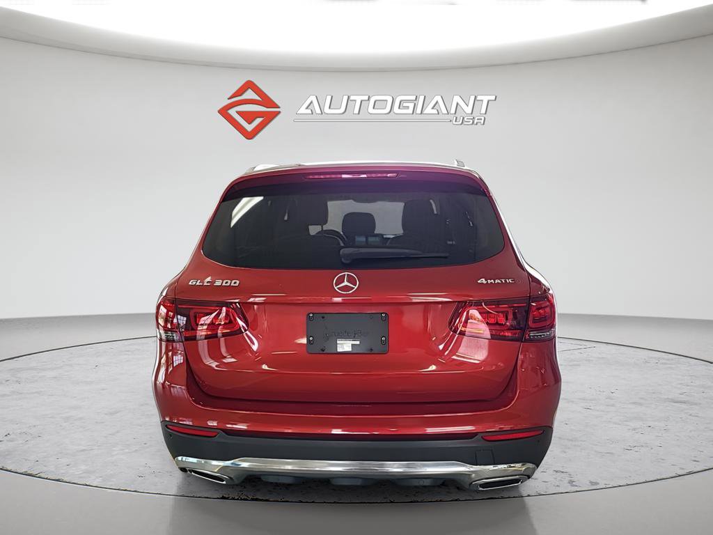 Used 2020 Mercedes-Benz GLC 300 4MATIC image 3
