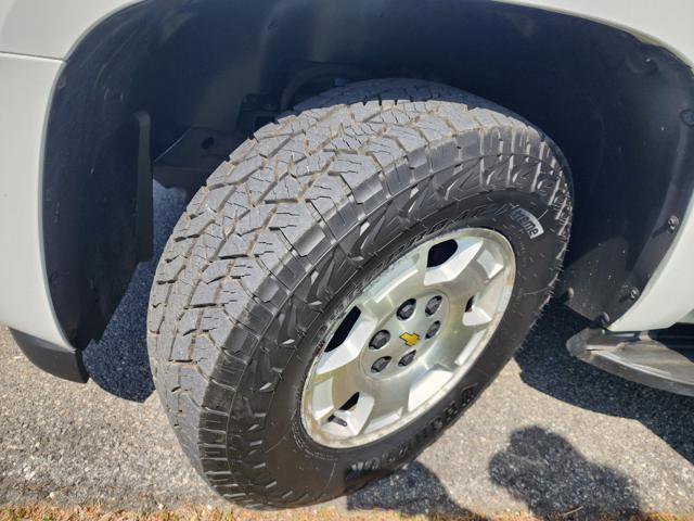 Used 2012 Chevrolet Tahoe LT w/ Luxury Package image 9